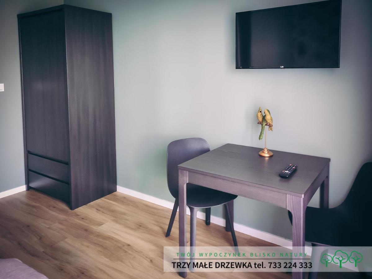 Trzy Male Drzewka Wielka Wies (Krakow) Exterior foto